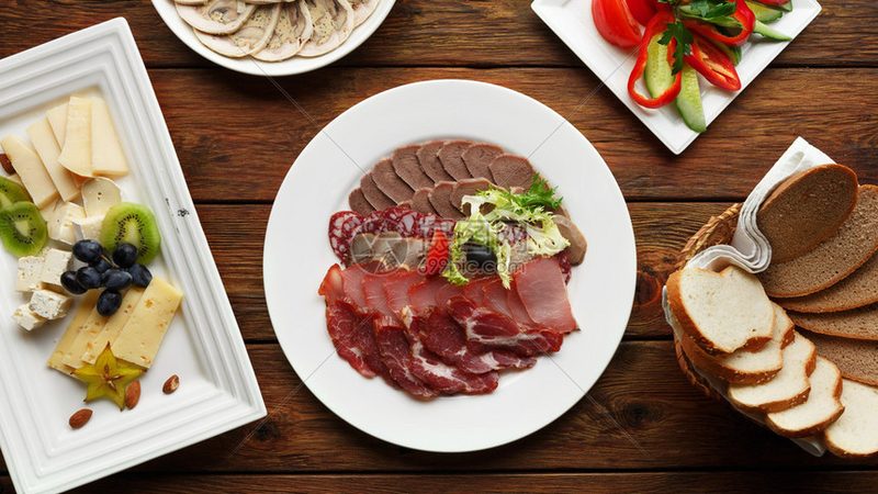 广州饮料OEM代加工：揭秘定制化饮料生产的秘密
